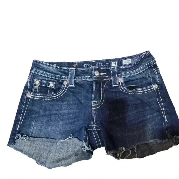 Miss Me Cutoff Bling shorts. Size 25 - Picture 2 of 8